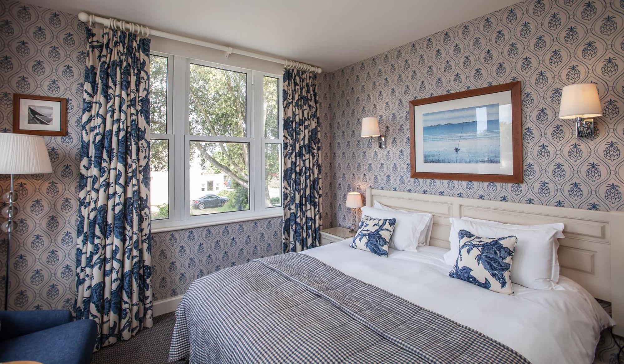 Fermain Valley Hotel Saint Peter Port Екстериор снимка